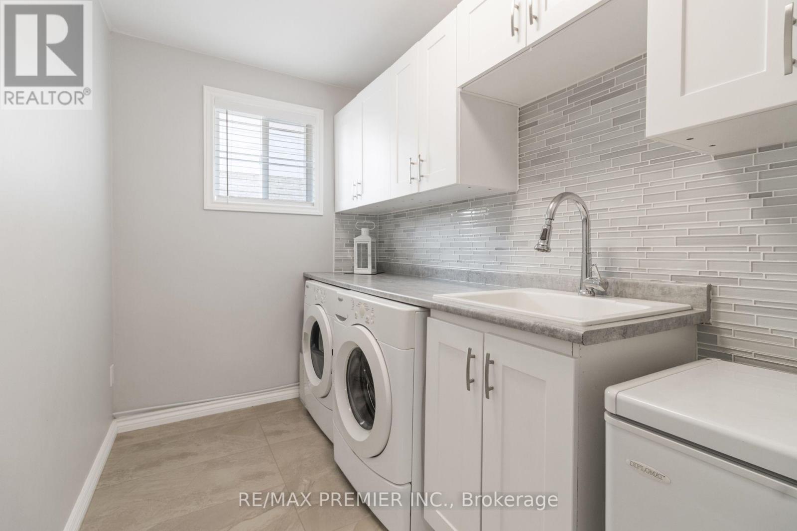 426 Maple Grove Avenue, Bradford West Gwillimbury, Ontario  L3Z 2V4 - Photo 20 - N13636968