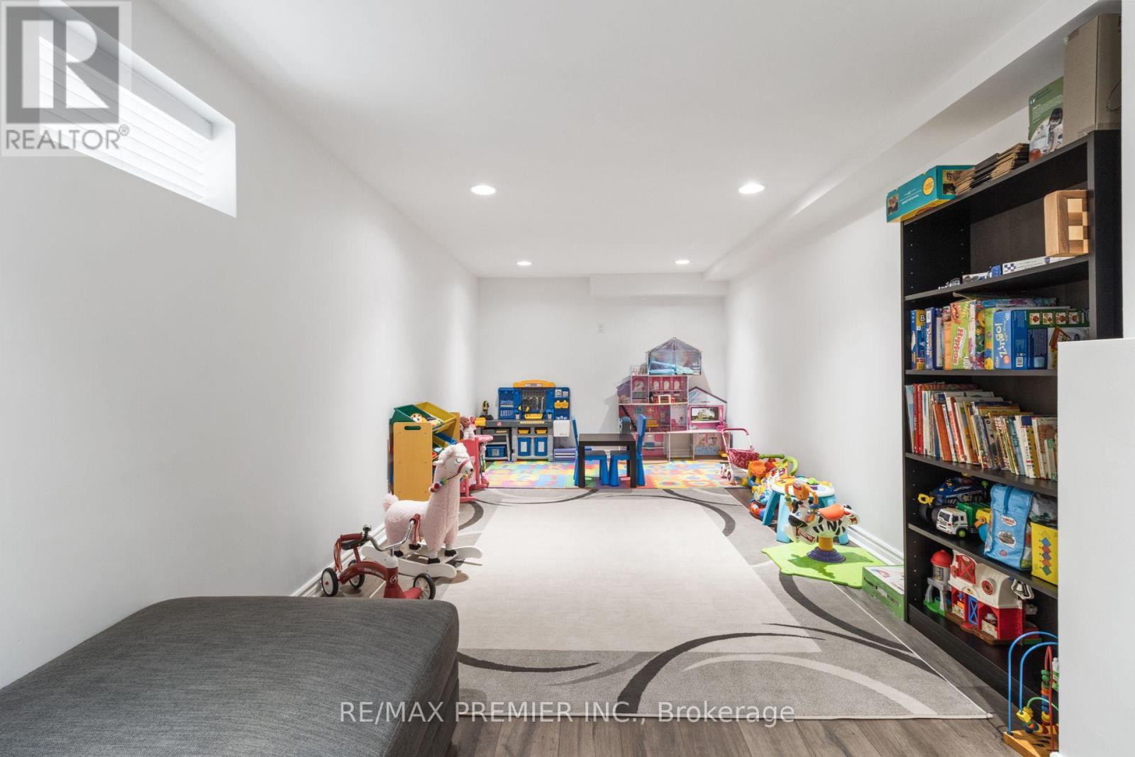 426 Maple Grove Avenue, Bradford West Gwillimbury, Ontario  L3Z 2V4 - Photo 32 - N13636968
