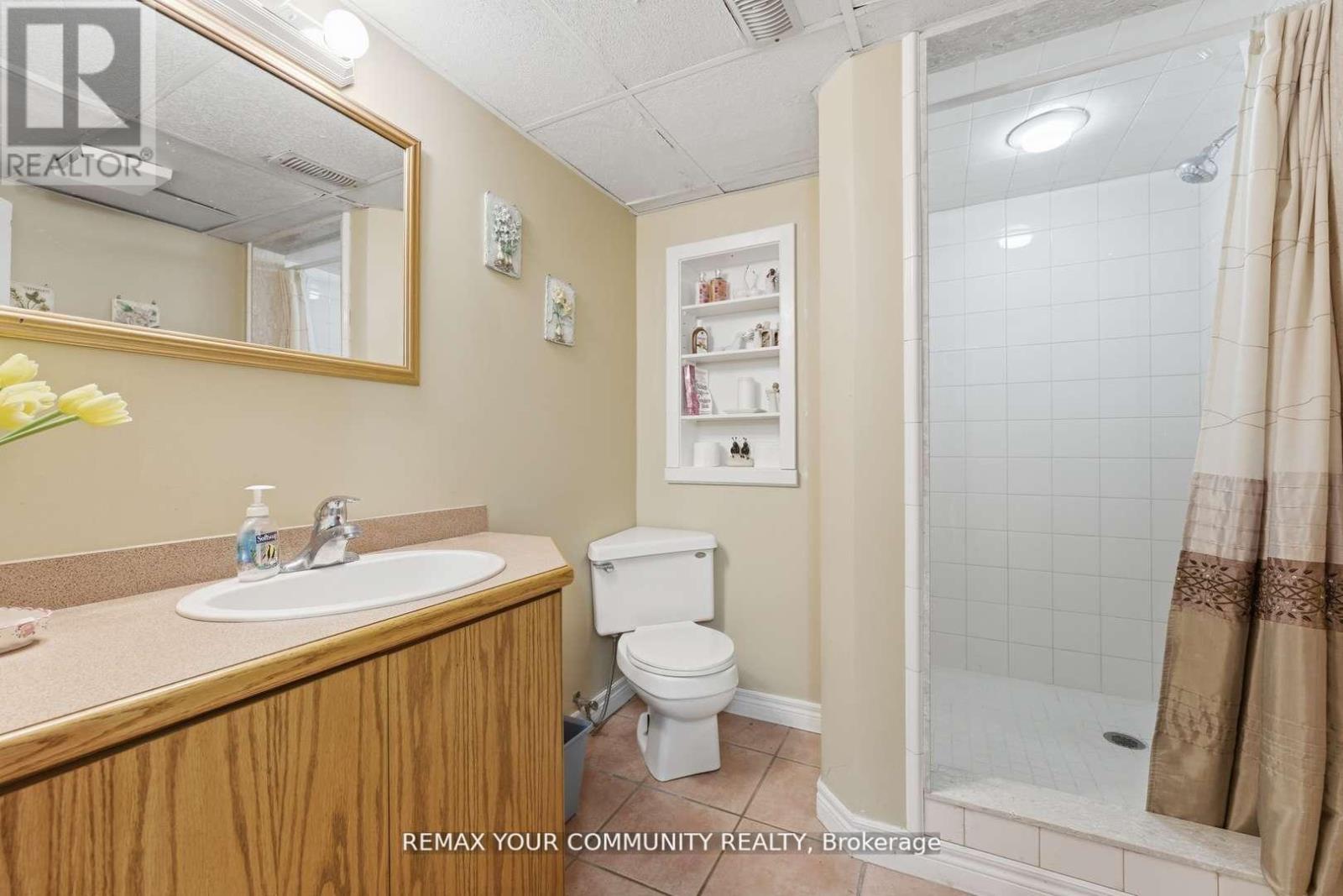 154 Hollingsworth Drive, King, Ontario  L7B 1G8 - Photo 23 - N13636992