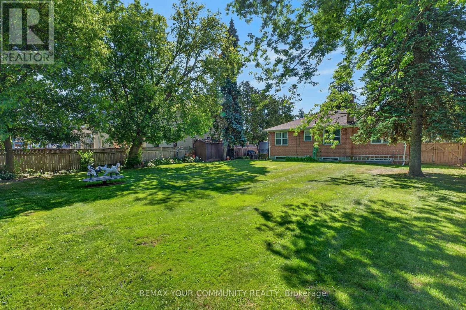 154 Hollingsworth Drive, King, Ontario  L7B 1G8 - Photo 32 - N13636992
