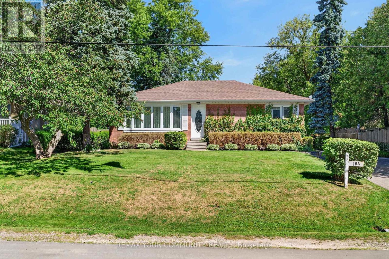 154 Hollingsworth Drive, King, Ontario  L7B 1G8 - Photo 4 - N13636992