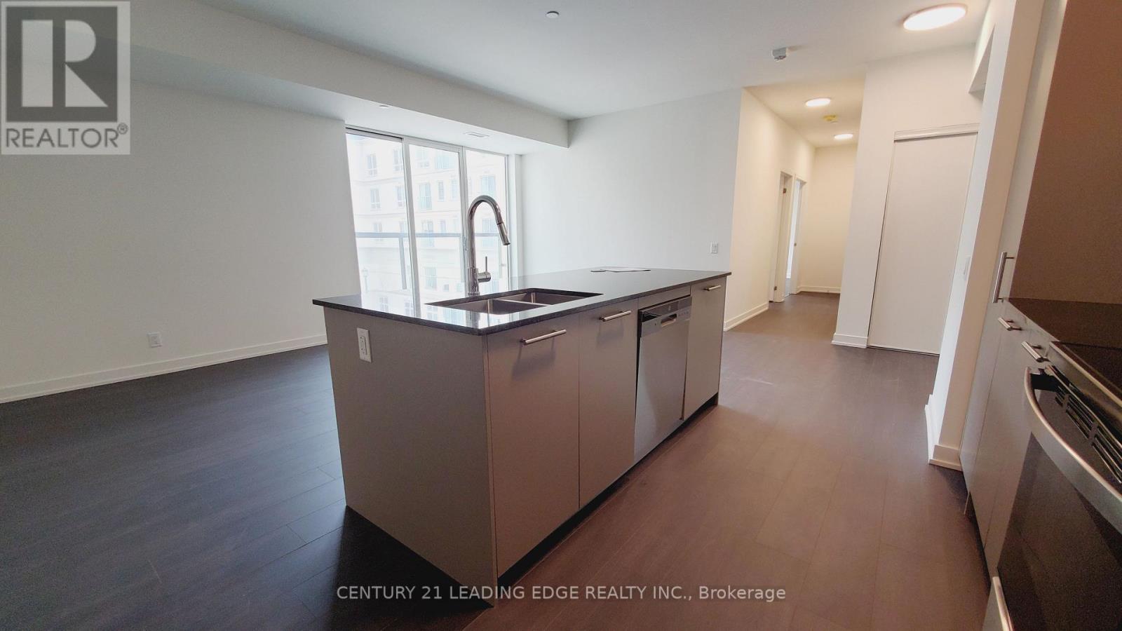 216 - 101 Cathedral High St Street, Markham, Ontario  L6C 0P1 - Photo 14 - N13637006
