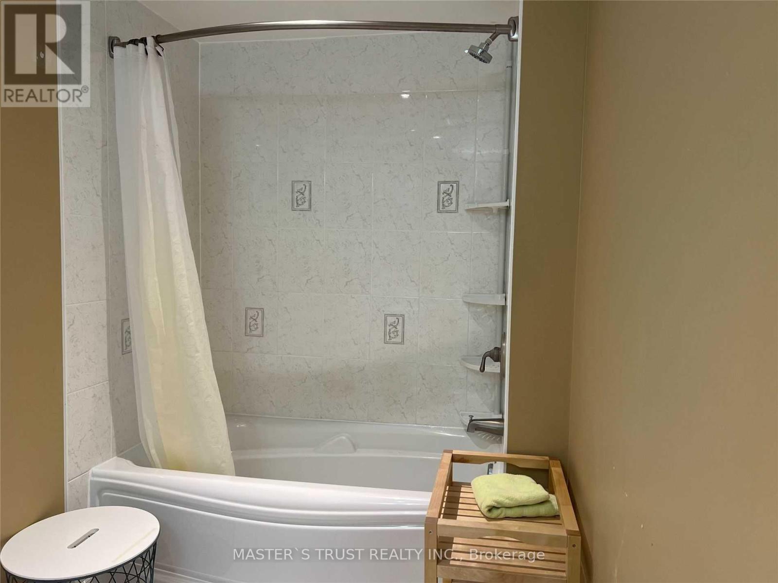 6 Dunkeld Way, Markham, Ontario L3T 4Y9 - Photo 27 - N13637012