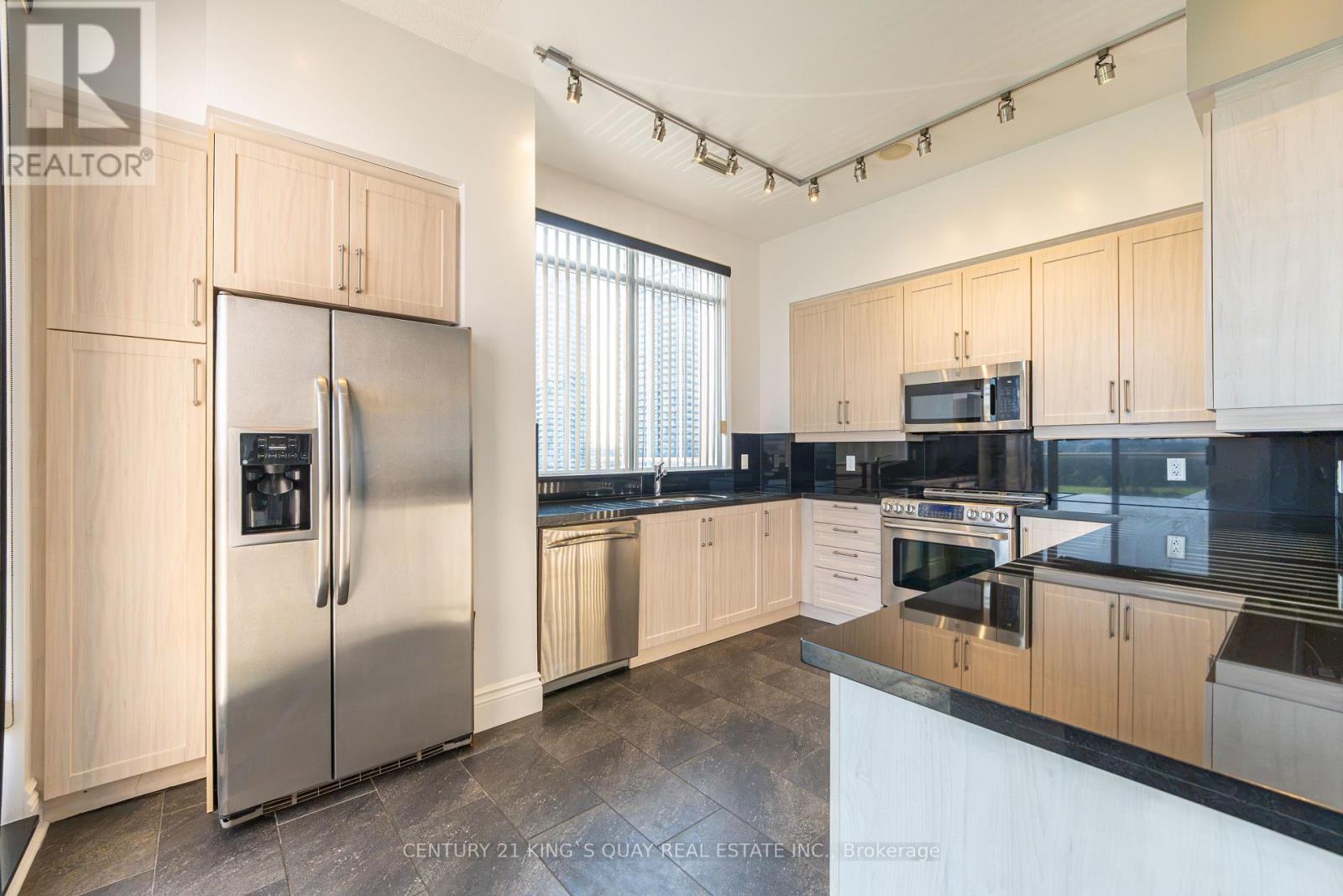 Uph 10 - 37 Galleria Parkway, Markham, Ontario  L3T 0A5 - Photo 15 - N13637092