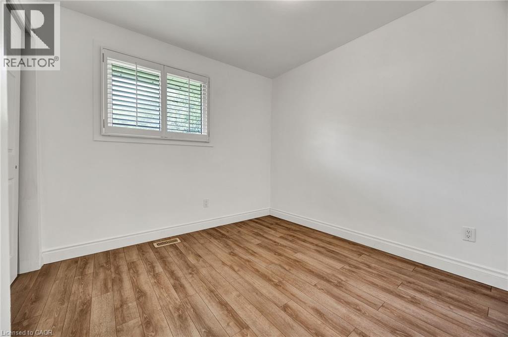 514 Fallingbrook Drive Unit# Upper, Waterloo, Ontario  N2L 4N3 - Photo 8 - 40853316