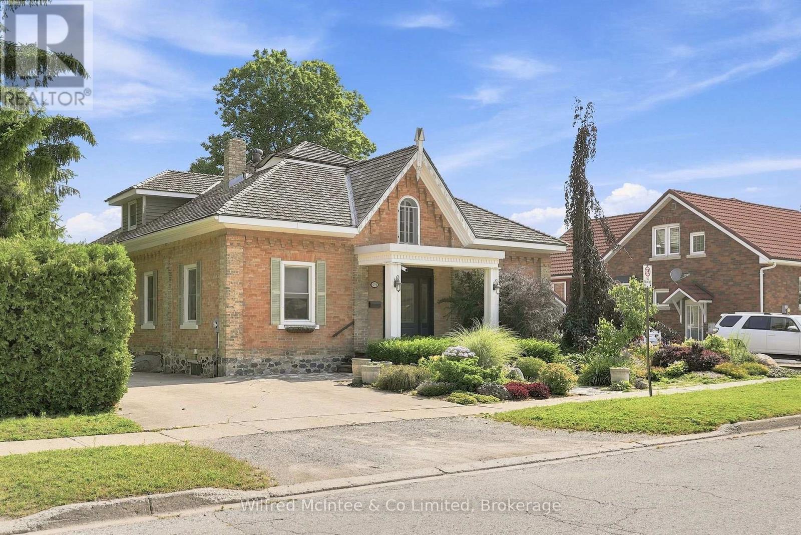 591 Elgin Street, Saugeen Shores, Ontario  N0H 2C0 - Photo 2 - X13636984