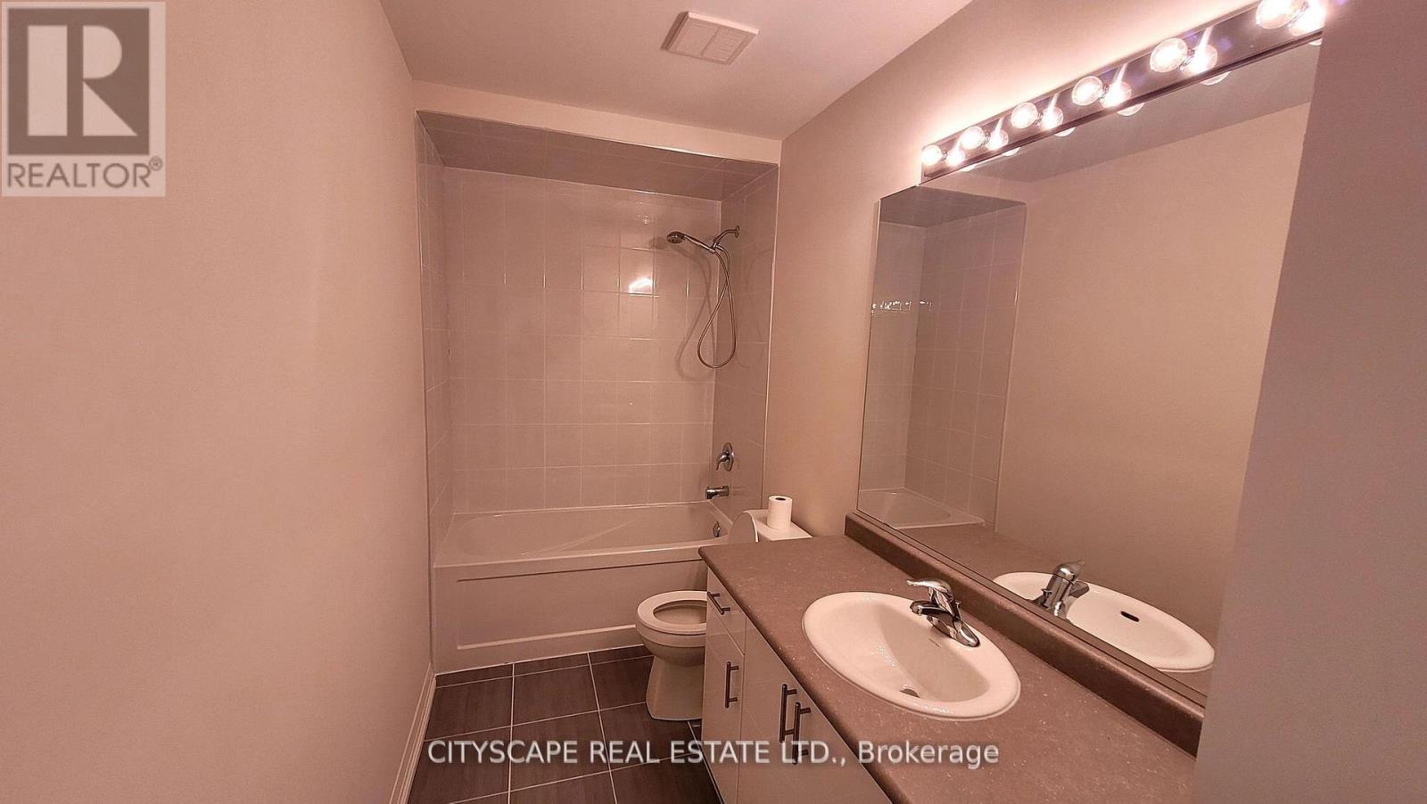 206 Rosanne Circle, Wasaga Beach, Ontario L9Z 0N3 - Photo 21 - S13637082