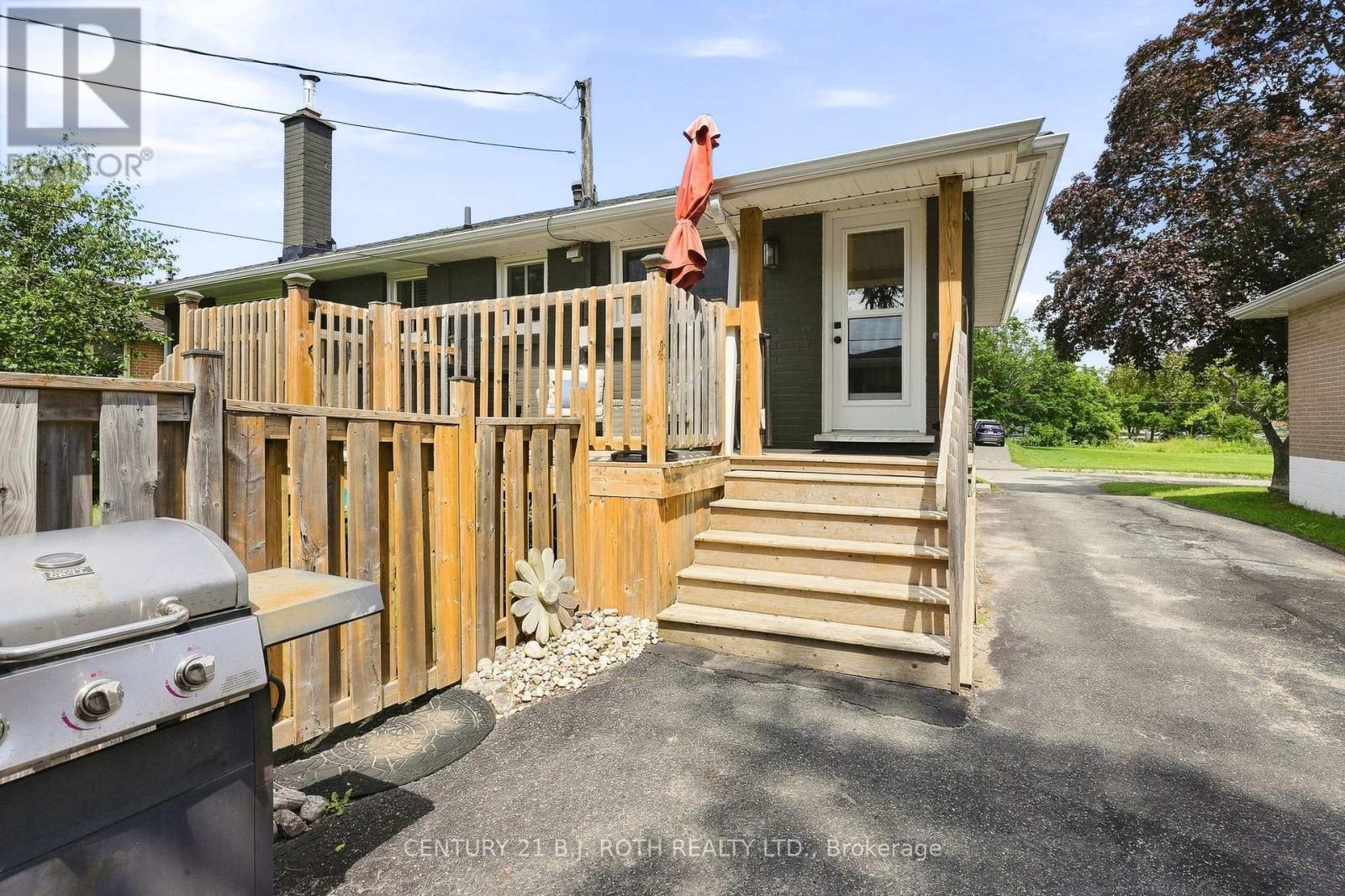 12 Bothwell Crescent, Barrie, Ontario L4M 2S6 - Photo 33 - S13637100