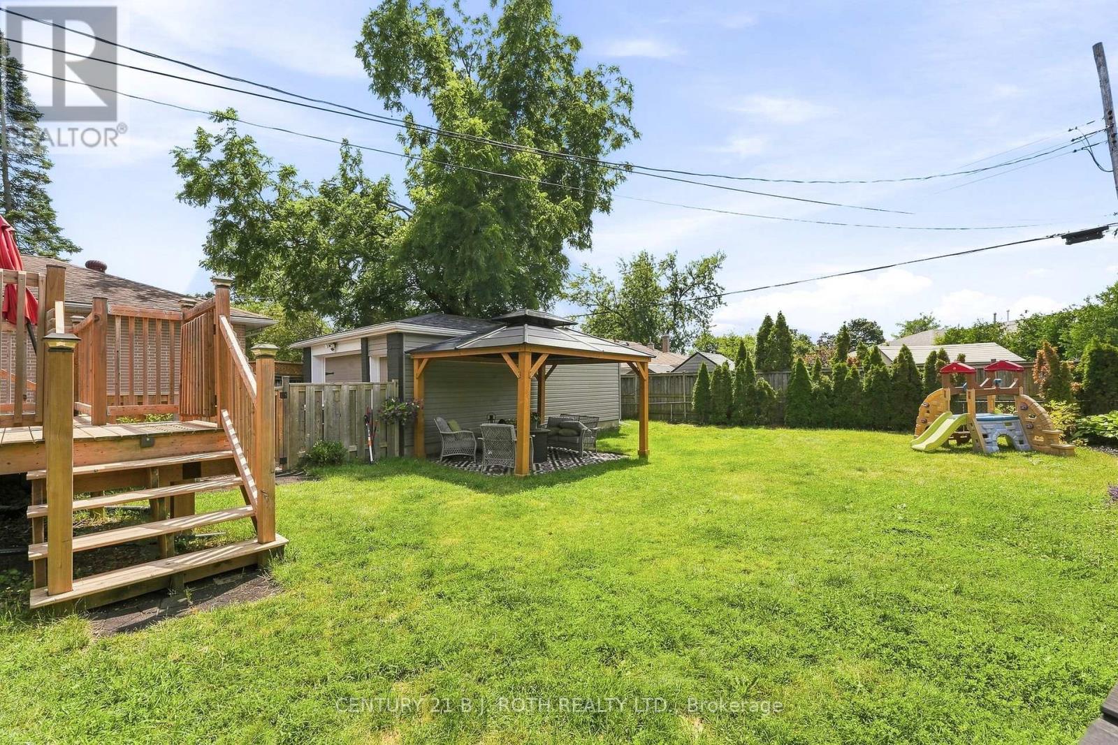 12 Bothwell Crescent, Barrie, Ontario L4M 2S6 - Photo 36 - S13637100
