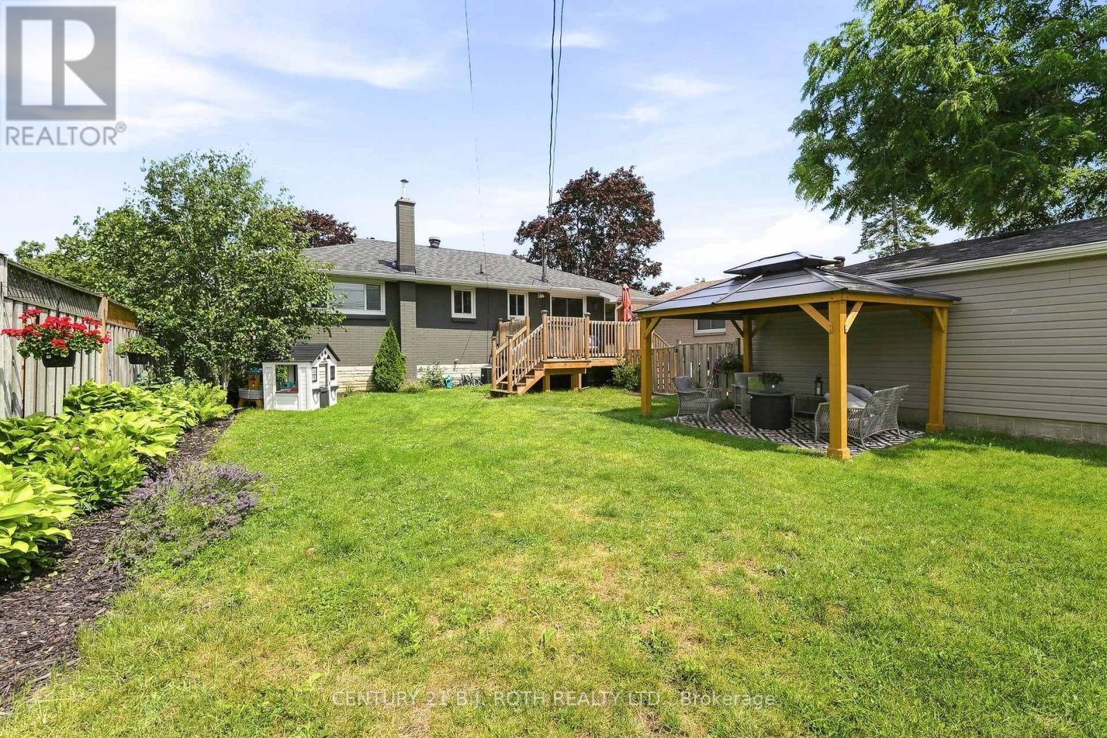 12 Bothwell Crescent, Barrie, Ontario L4M 2S6 - Photo 37 - S13637100