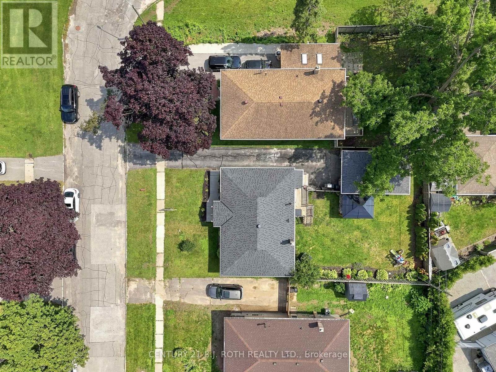 12 Bothwell Crescent, Barrie, Ontario L4M 2S6 - Photo 41 - S13637100