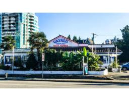 6558 KINGSWAY, Burnaby, British Columbia