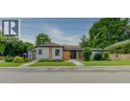 17 AMELIA Street, Paris, Ontario