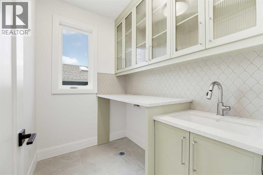 2407 4 Avenue NW, Calgary, Alberta  T2N 0P3 - Photo 17 - A2301518