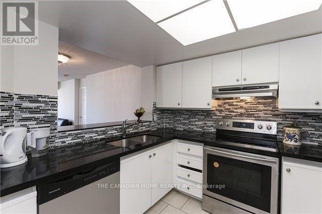 1906 - 335 Webb Drive, Mississauga, Ontario  L5B 4A1 - Photo 8 - W13636970