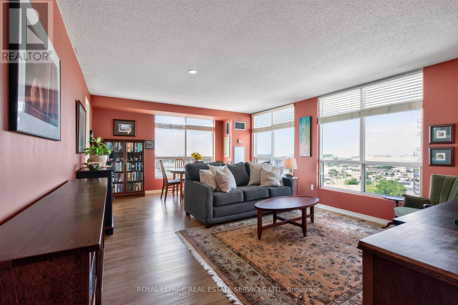 1711 - 101 Subway Crescent, Toronto, Ontario  M9B 6K4 - Photo 5 - W13637042