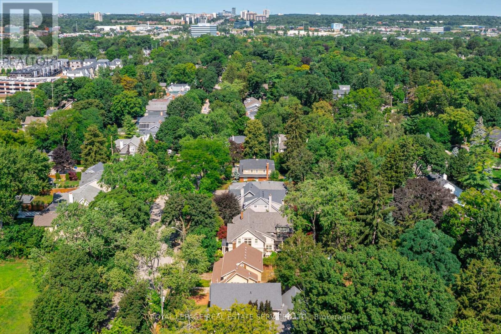 235 Douglas Avenue, Oakville, Ontario  L6J 3S2 - Photo 16 - W13637112