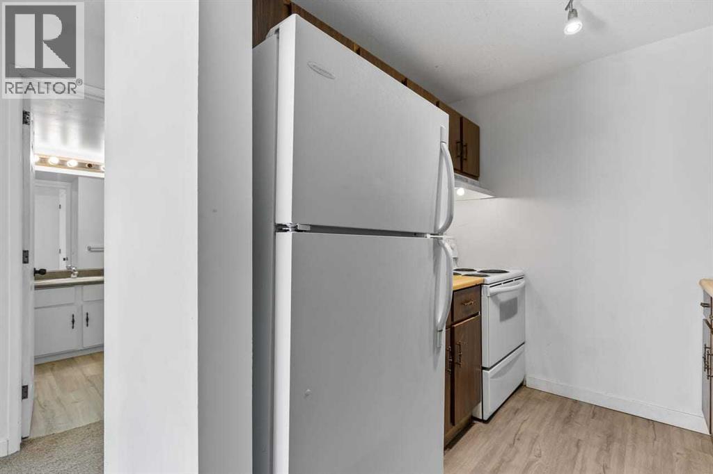 123, 10120 Brookpark Boulevard SW, Calgary, Alberta  T2W 3G3 - Photo 12 - A2325982