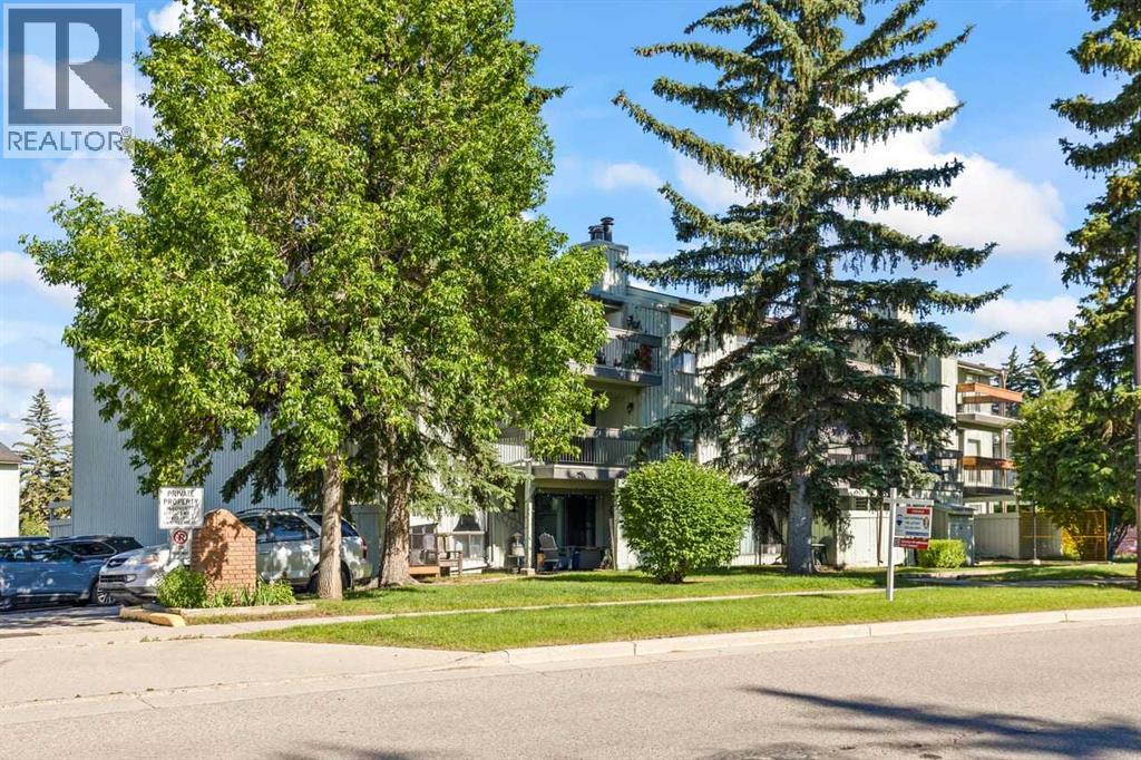 123, 10120 Brookpark Boulevard SW, Calgary, Alberta  T2W 3G3 - Photo 32 - A2325982