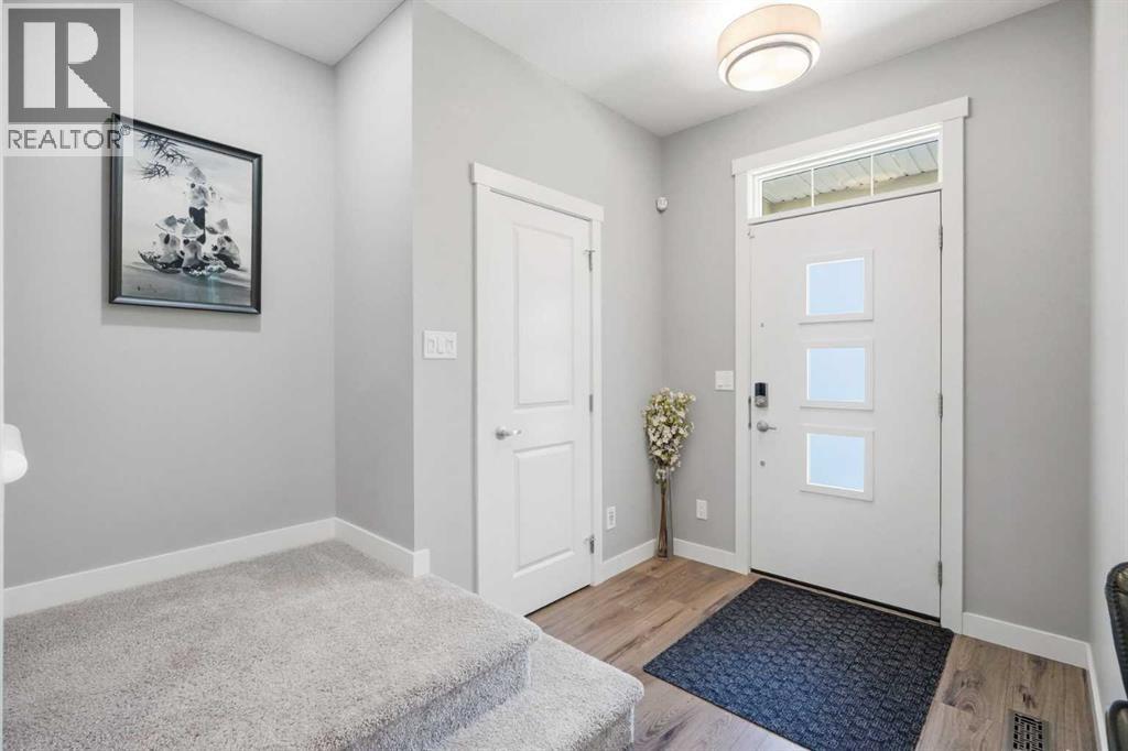 457 Midtown Parkway Sw, Airdrie, Alberta  T4B 4E3 - Photo 3 - A2327420