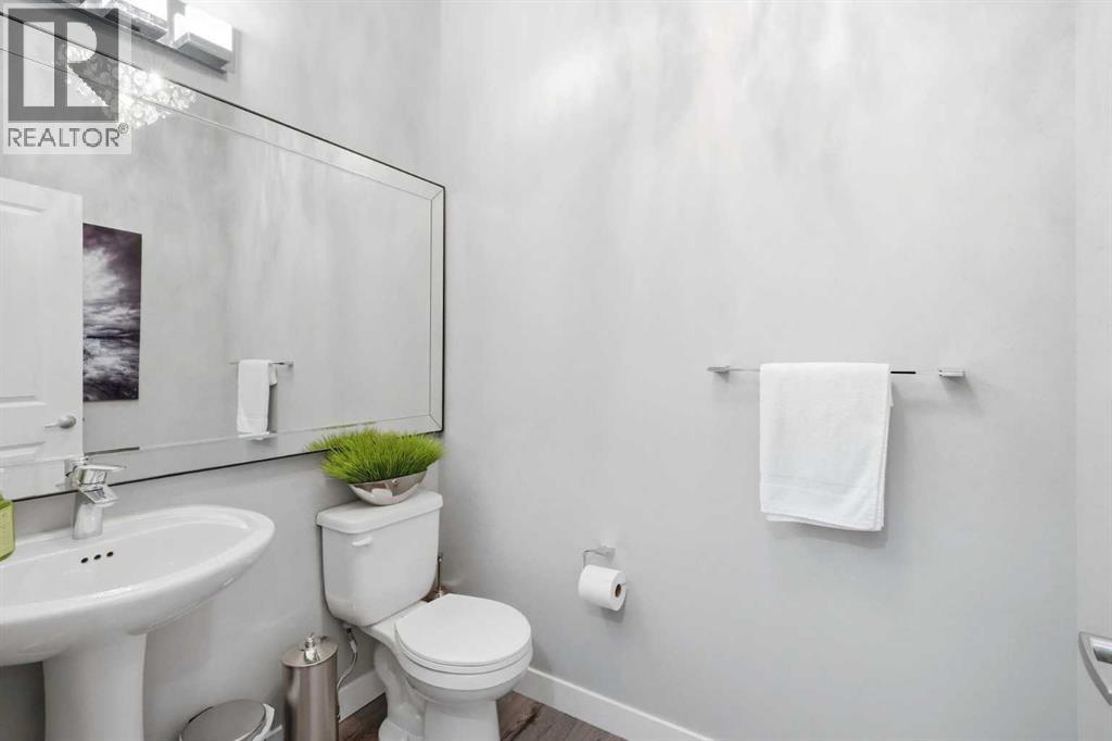 457 Midtown Parkway Sw, Airdrie, Alberta  T4B 4E3 - Photo 15 - A2327420