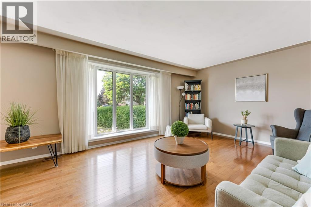 46 Lombardy Court, Kitchener, Ontario  N2M 1W7 - Photo 8 - 40848947