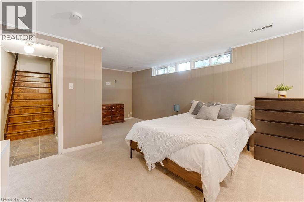 46 Lombardy Court, Kitchener, Ontario  N2M 1W7 - Photo 31 - 40848947