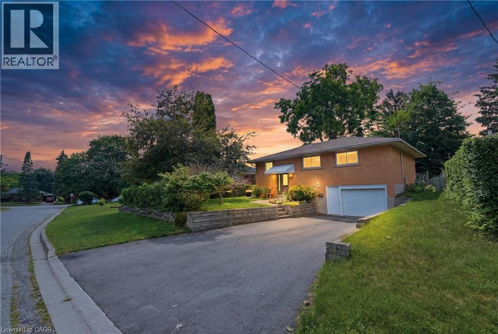 56 RENWICK Avenue, Cambridge, Ontario