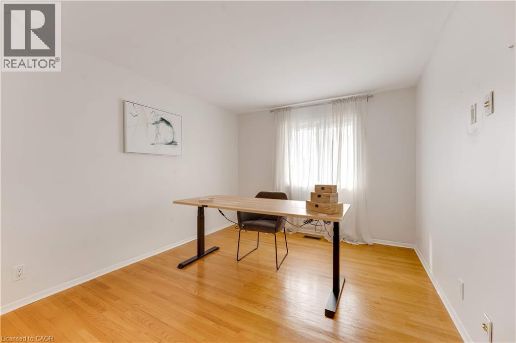46 Lombardy Court, Kitchener, Ontario  N2M 1W7 - Photo 26 - 40848947