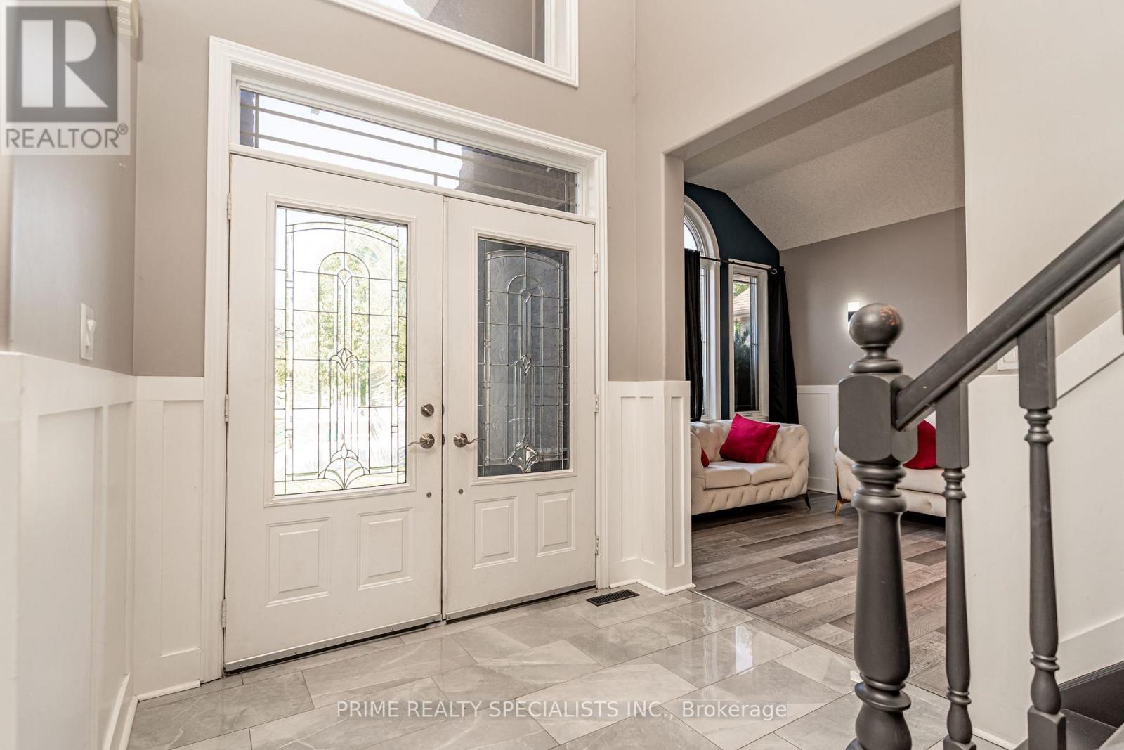 544 Lakeview Drive, Woodstock, Ontario  N4T 1W1 - Photo 6 - X13636972