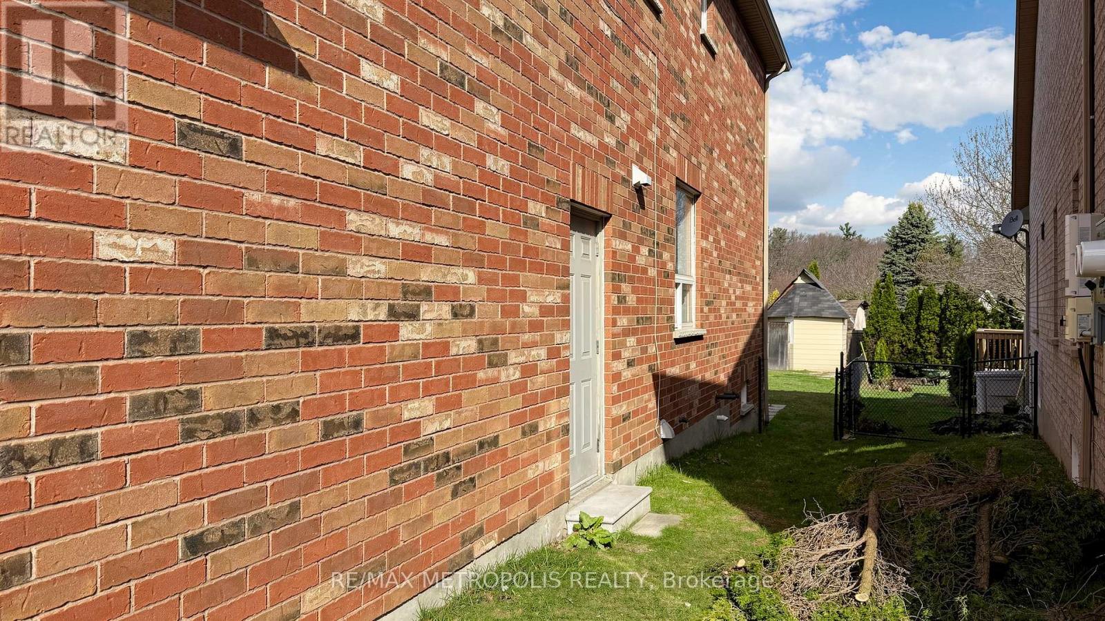 183 Valmont Court, Hamilton, Ontario  L9G 5A1 - Photo 44 - X13637070