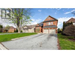 183 VALMONT COURT, Hamilton, Ontario