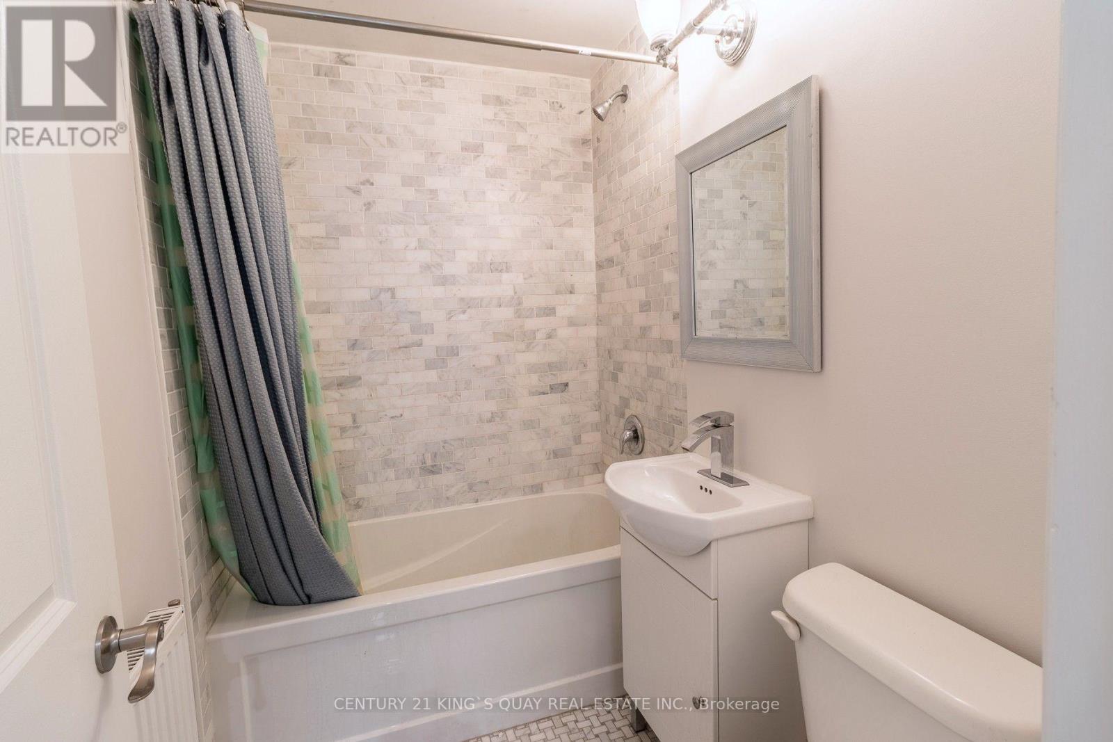 301 Cleveland Street, Toronto, Ontario  M4S 2W7 - Photo 32 - C13637110
