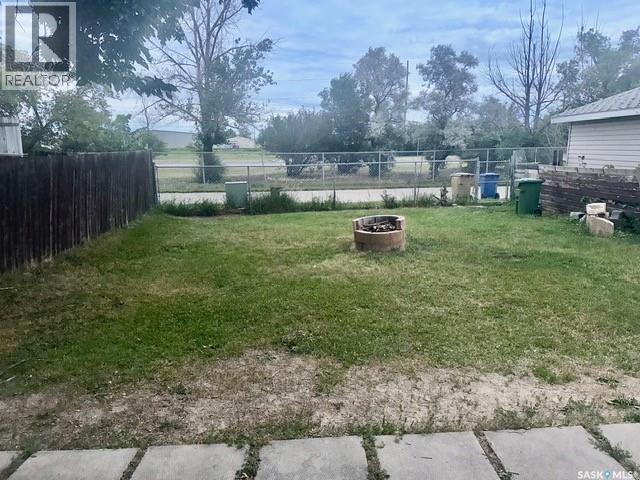 724 Eastview Avenue, Regina, Saskatchewan  S4N 0A2 - Photo 11 - SK044406