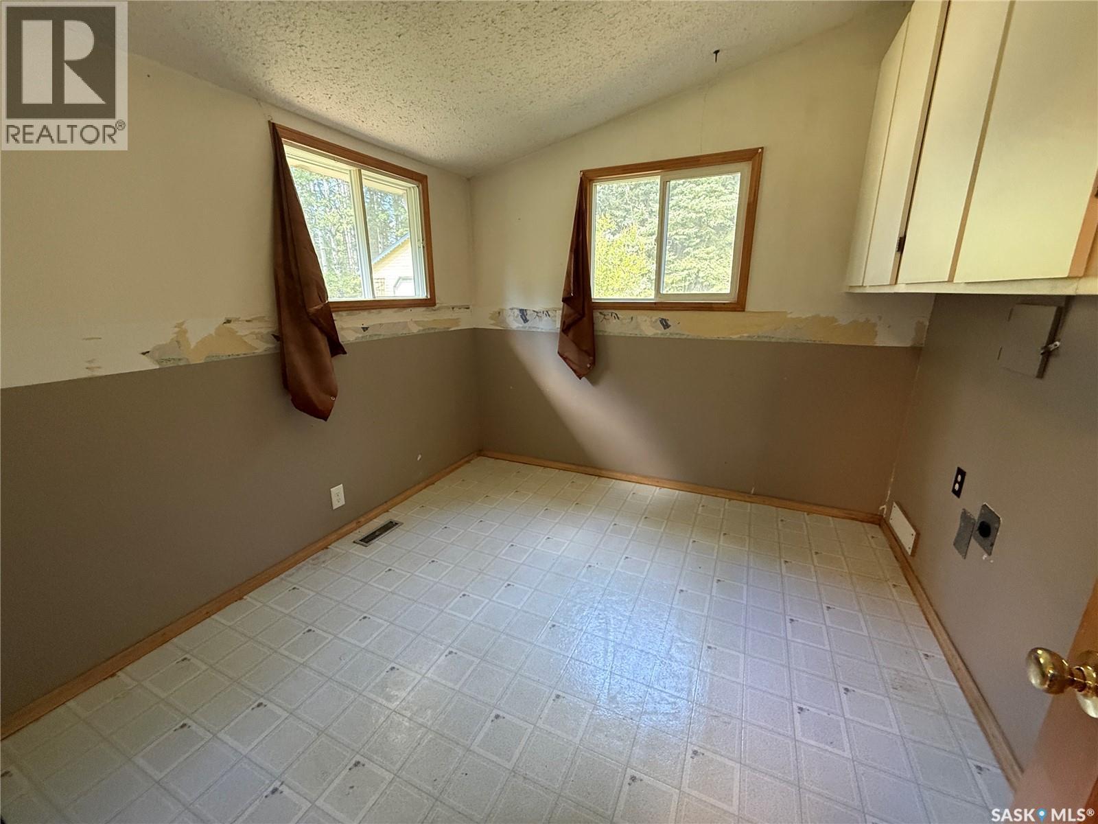 Rest A While Acreage, Paddockwood Rm No. 520, Saskatchewan  S0J 3E0 - Photo 23 - SK037344