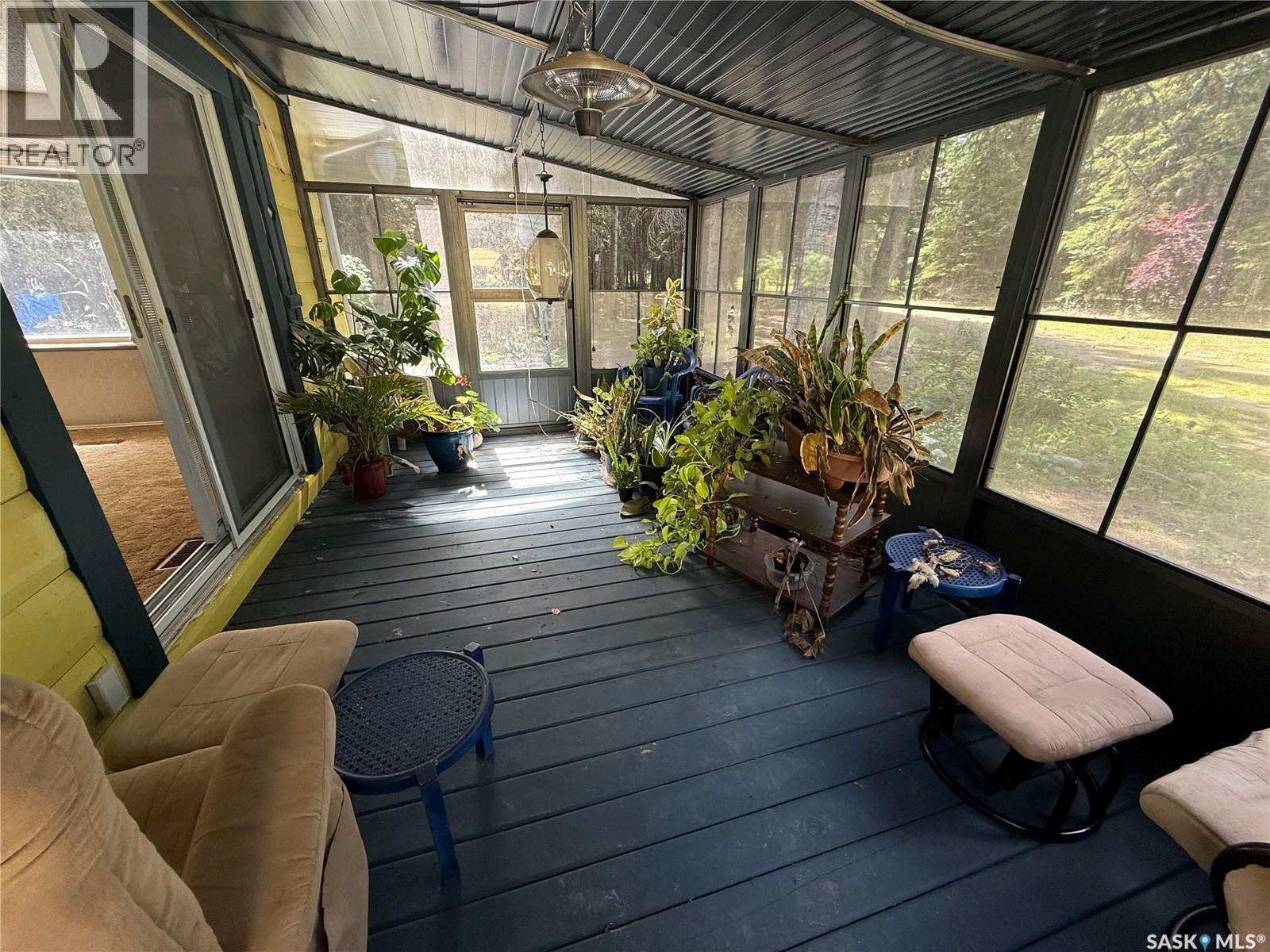 Rest A While Acreage, Paddockwood Rm No. 520, Saskatchewan  S0J 3E0 - Photo 32 - SK037344