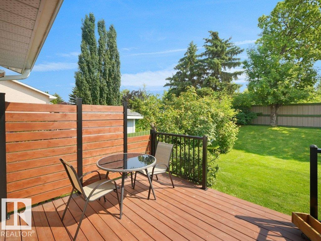 330 Pearson Cr NW, Edmonton, Alberta  T5T 5Y6 - Photo 12 - E4502071