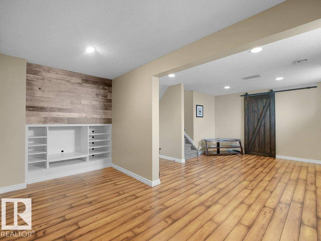 330 Pearson Cr NW, Edmonton, Alberta  T5T 5Y6 - Photo 40 - E4502071