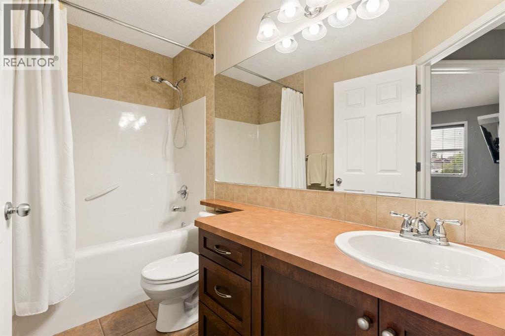 391 Auburn Bay Heights SE, Calgary, Alberta  T3M 0A9 - Photo 25 - A2331357