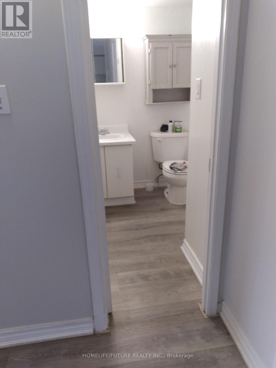 304 - 560 Bloor Street E, Oshawa, Ontario  L1H 3N2 - Photo 9 - E13604488