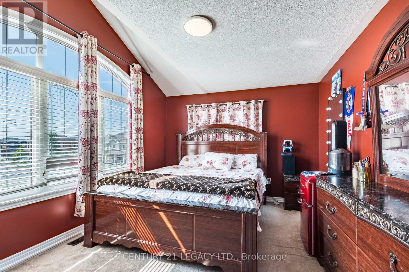 11 Drummondville Drive, Brampton, Ontario  L6P 3M6 - Photo 13 - W13618940