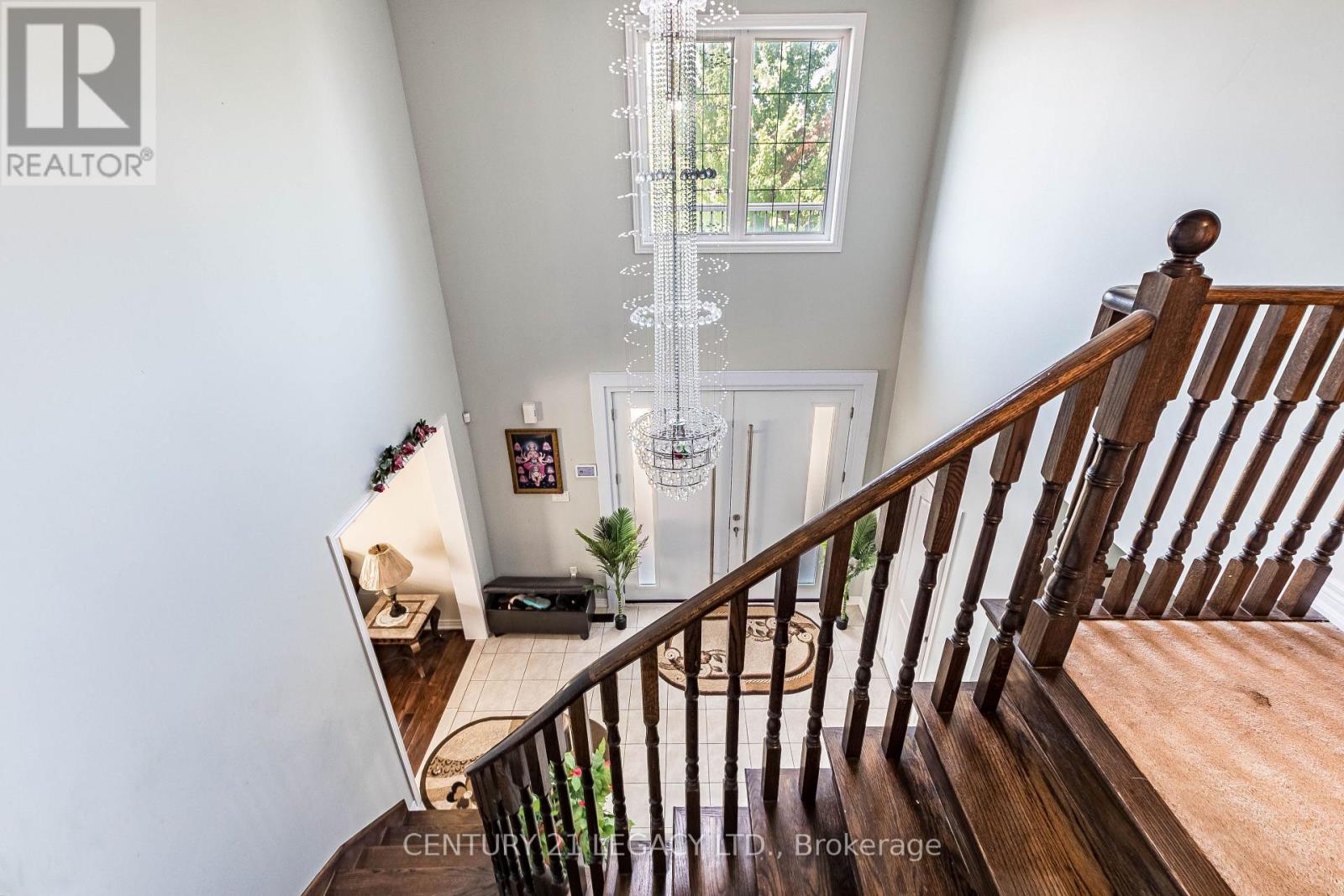 11 Drummondville Drive, Brampton, Ontario  L6P 3M6 - Photo 7 - W13618940