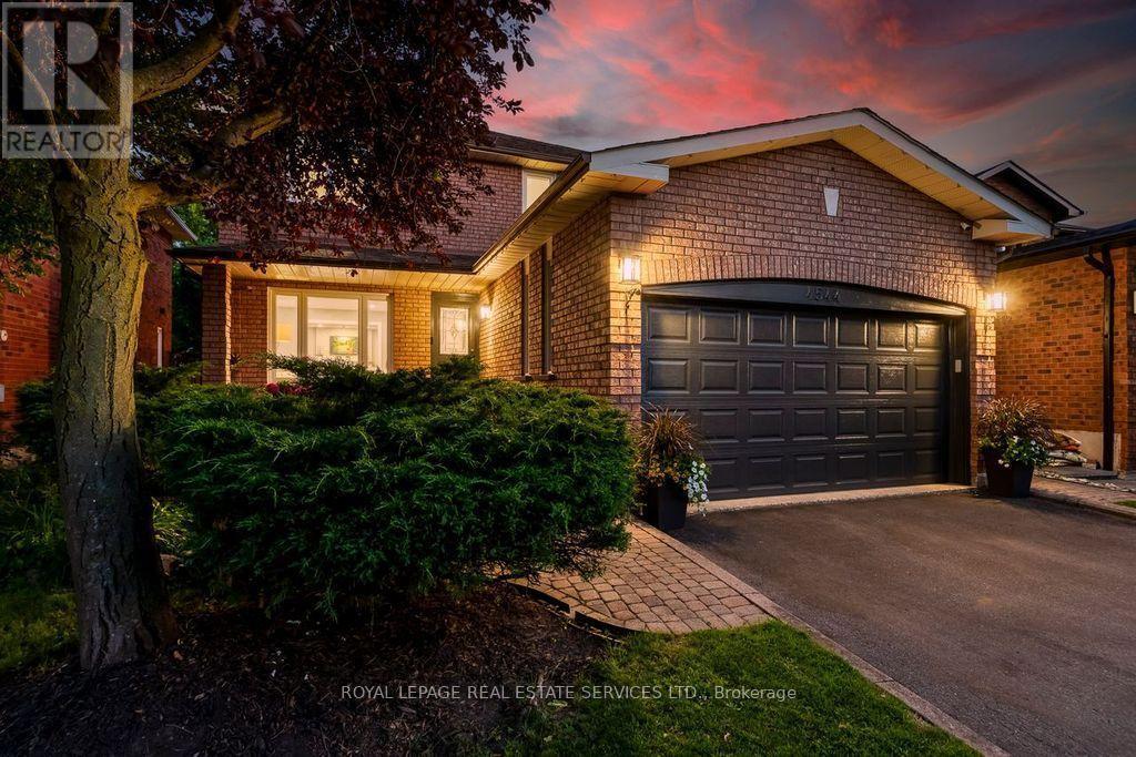 4544 The Gallops, Mississauga, Ontario  L5M 3A8 - Photo 2 - W13635302