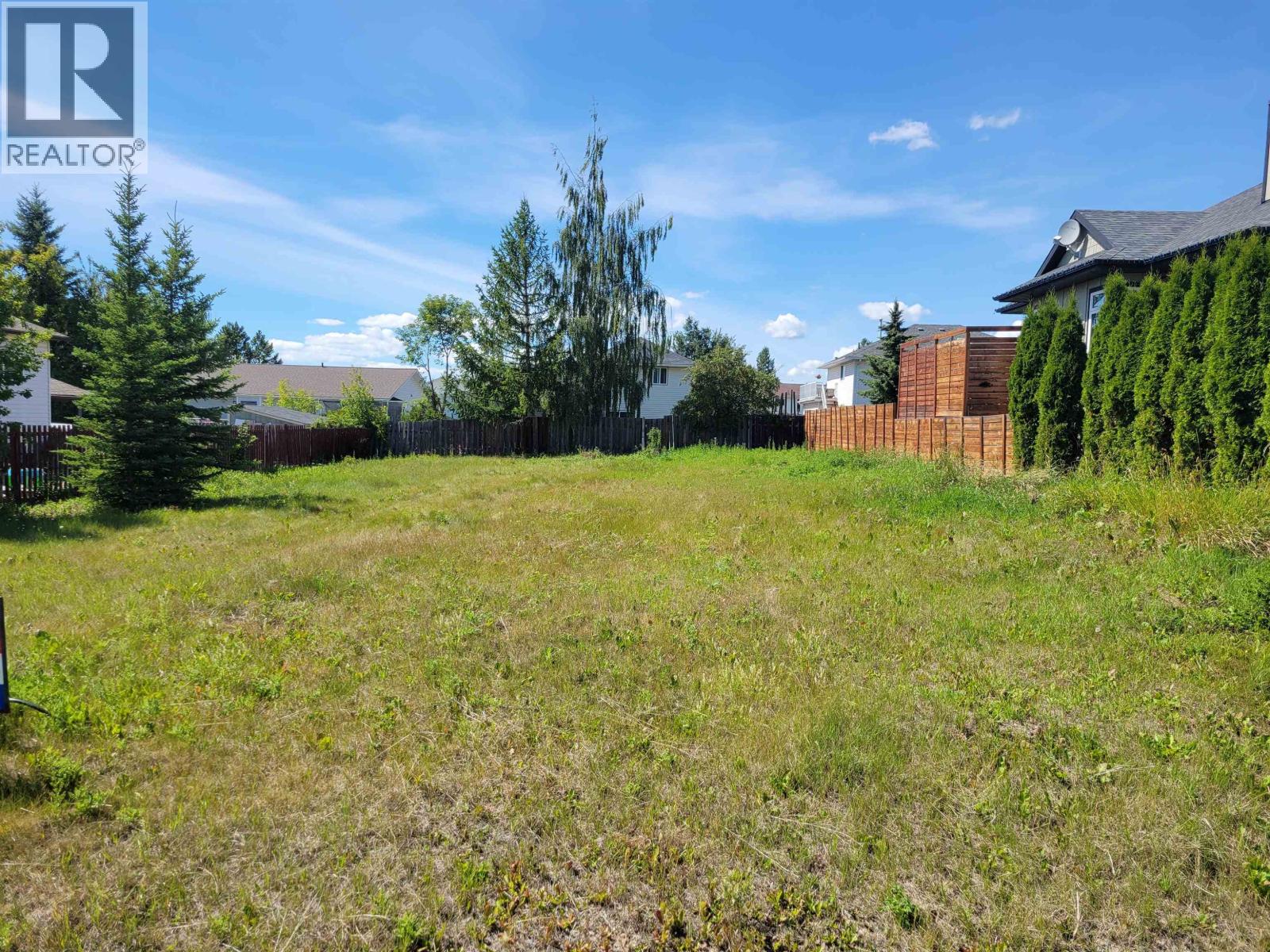3461 Hargreaves Avenue, Vanderhoof, British Columbia  V0J 3A0 - Photo 2 - R3092558