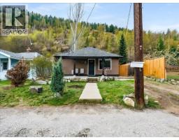 2006 Daniel Street, Trail, British Columbia