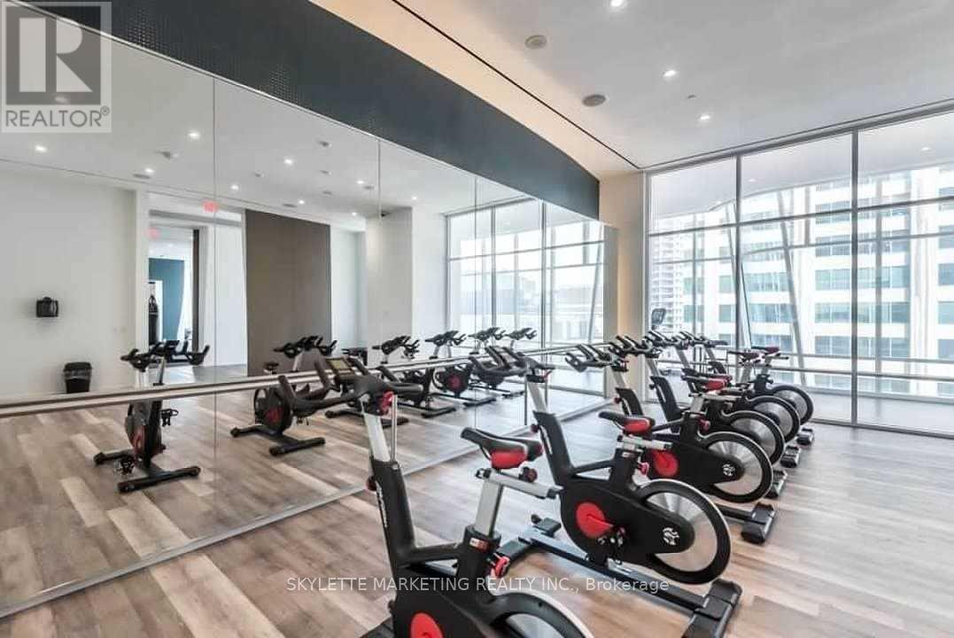 3710 - 1 Bloor Street E, Toronto, Ontario  M4W 0A8 - Photo 16 - C13637180