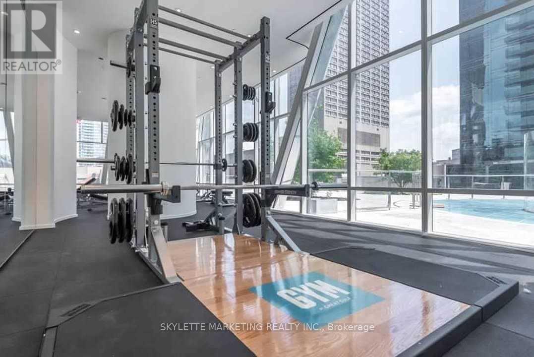 3710 - 1 Bloor Street E, Toronto, Ontario  M4W 0A8 - Photo 17 - C13637180