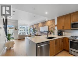 323 95 MOODY STREET, Port Moody, British Columbia