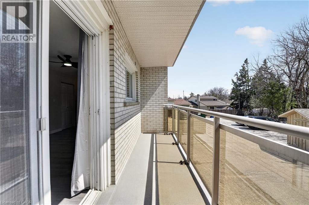 81 Kenwood Drive Unit# 7, Kitchener, Ontario  N2B 3H3 - Photo 6 - 40853324