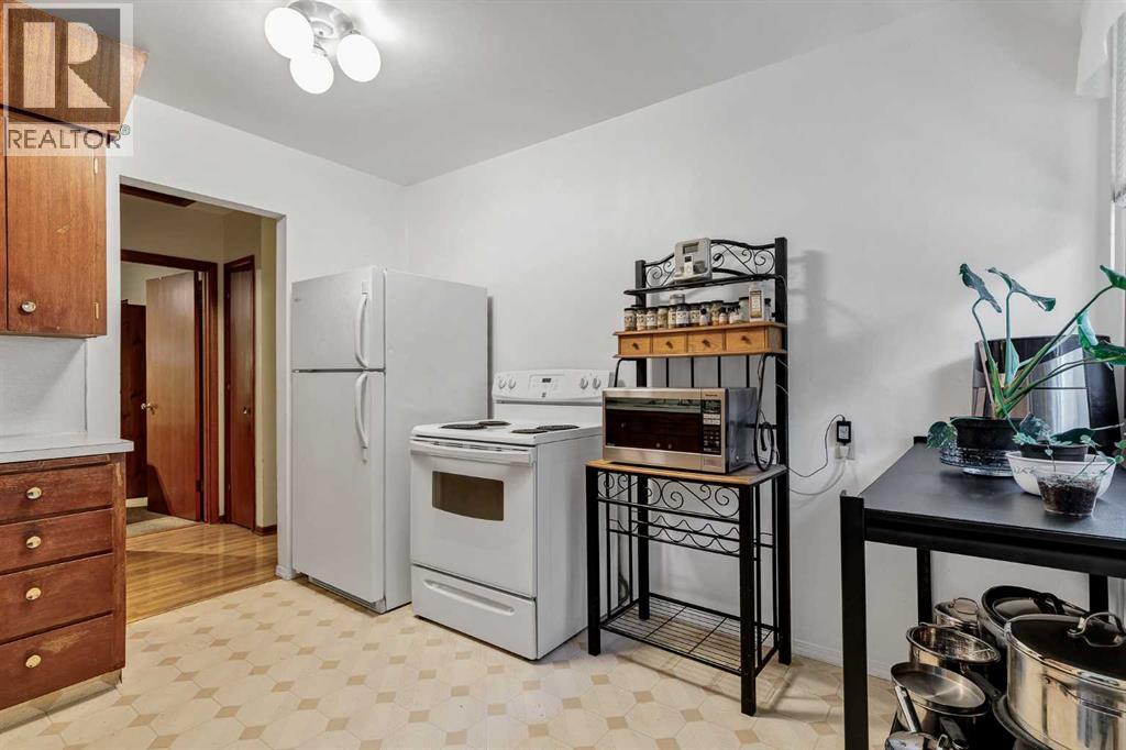 3803 4 Avenue SW, Calgary, Alberta  T3C 0B5 - Photo 6 - A2333327